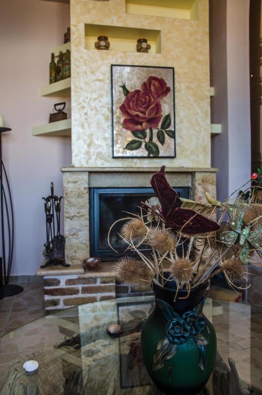 Apartmán Menecrates Rustic Ágios Matthaíos Exteriér fotografie