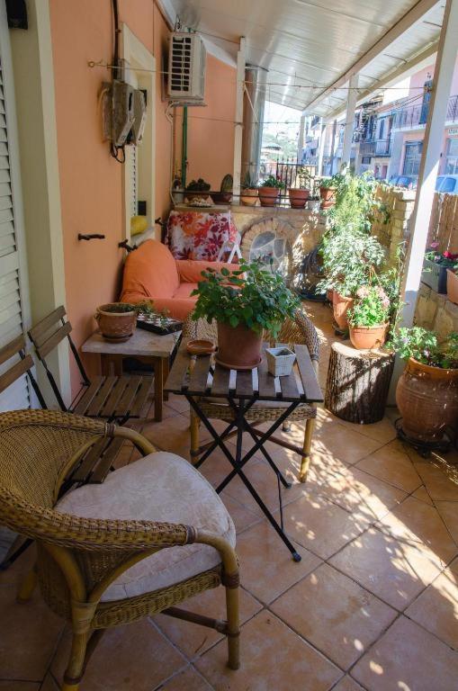 Apartmán Menecrates Rustic Ágios Matthaíos Exteriér fotografie
