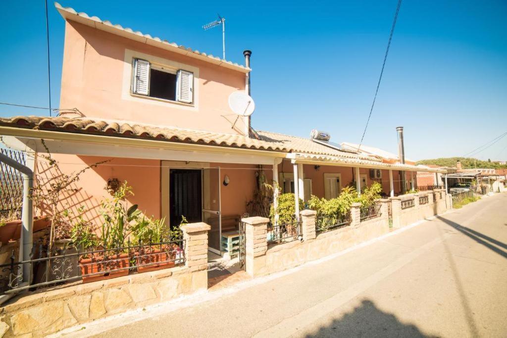 Apartmán Menecrates Rustic Ágios Matthaíos Exteriér fotografie