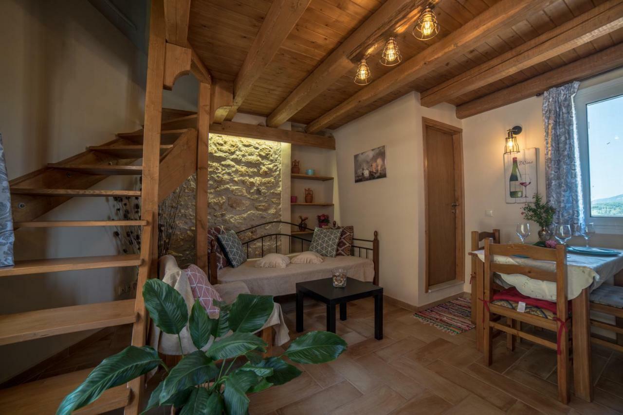 Apartmán Menecrates Rustic Ágios Matthaíos Exteriér fotografie