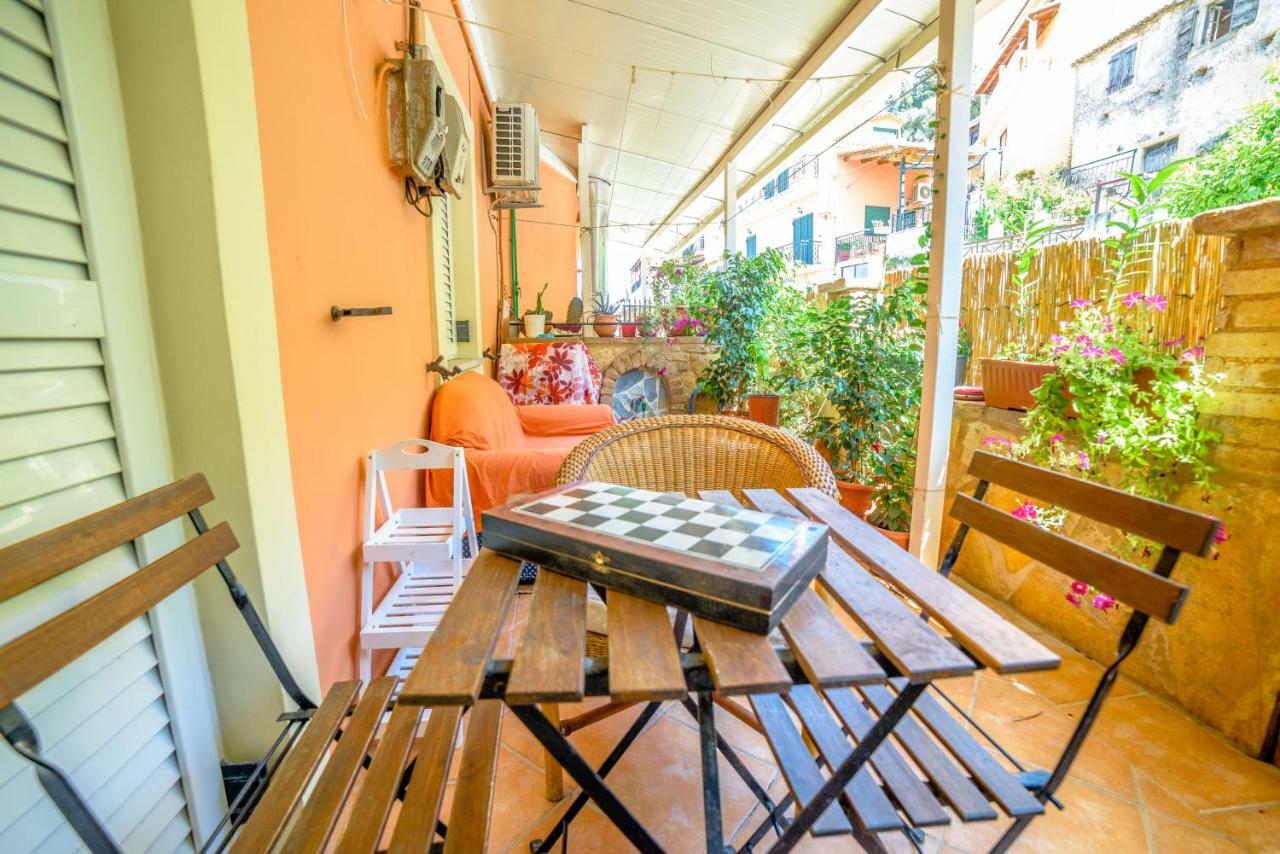 Apartmán Menecrates Rustic Ágios Matthaíos Exteriér fotografie