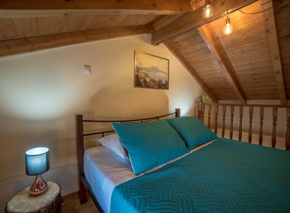 Apartmán Menecrates Rustic Ágios Matthaíos Exteriér fotografie