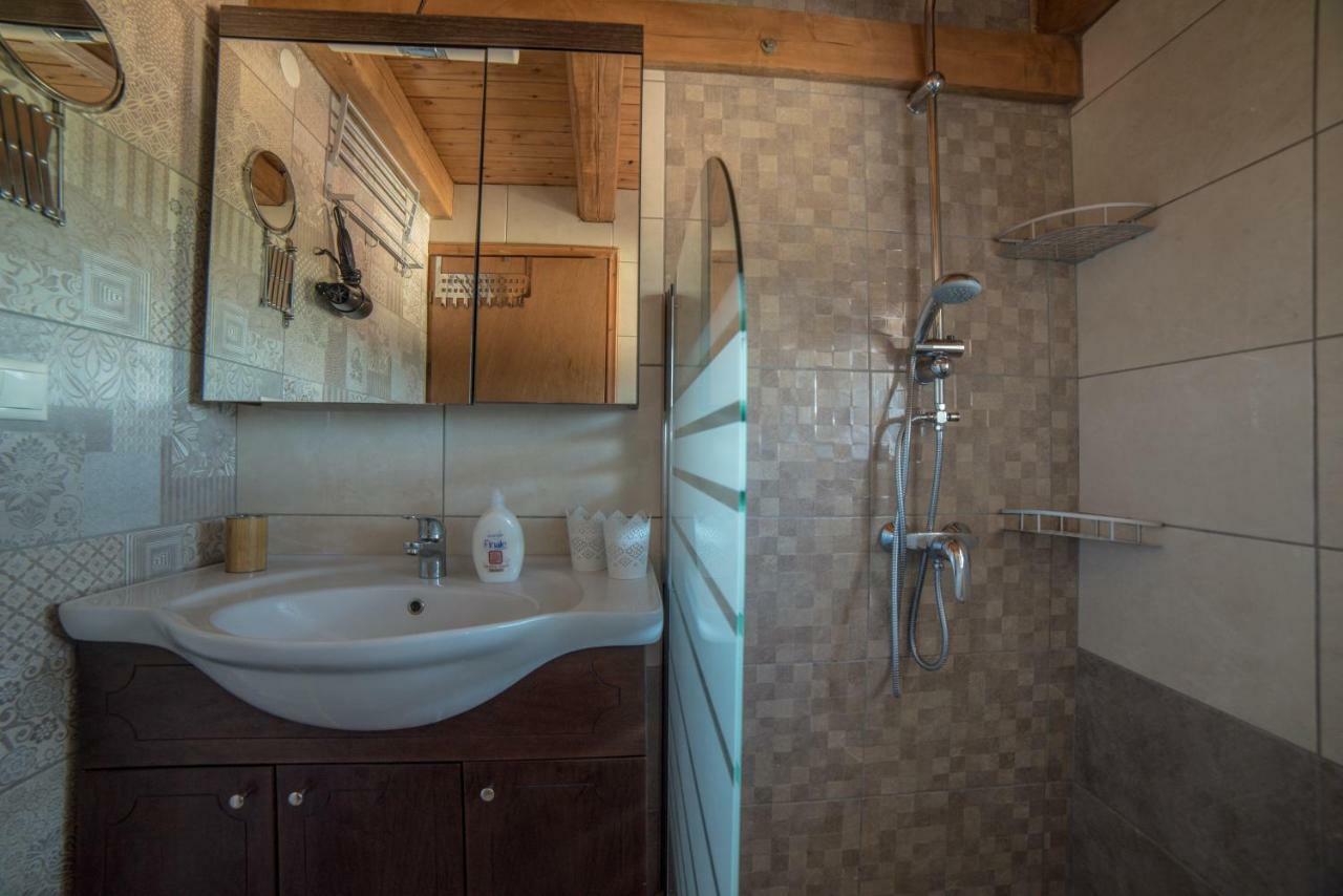 Apartmán Menecrates Rustic Ágios Matthaíos Exteriér fotografie